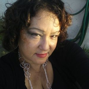 Meet your Posher, Luz